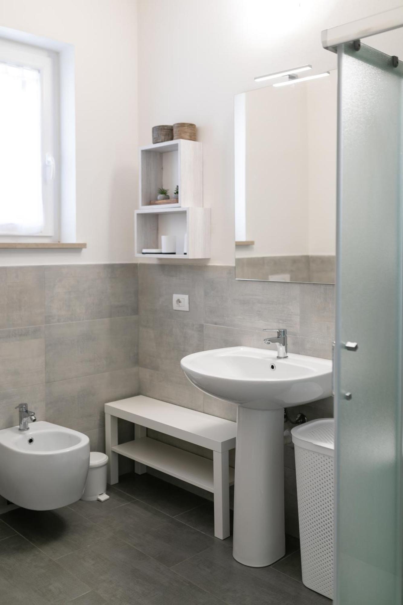 Bed Gold Apartment Castelnuovo del Garda Luaran gambar