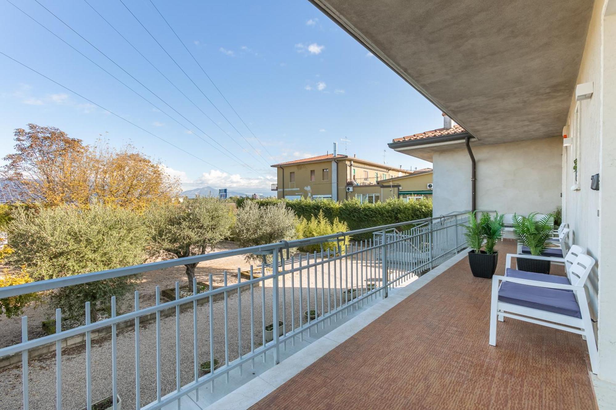 Bed Gold Apartment Castelnuovo del Garda Luaran gambar
